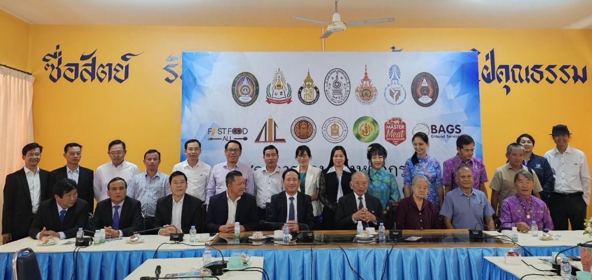 Bình Định và Krabi (Thái Lan) trao đổi chuyên sâu và triển khai hợp tác về lĩnh vực du lịch, nông nghiệp Bình Định và Krabi (Thái Lan) trao đổi chuyên sâu và triển khai hợp tác về lĩnh vực du lịch, nông nghiệp