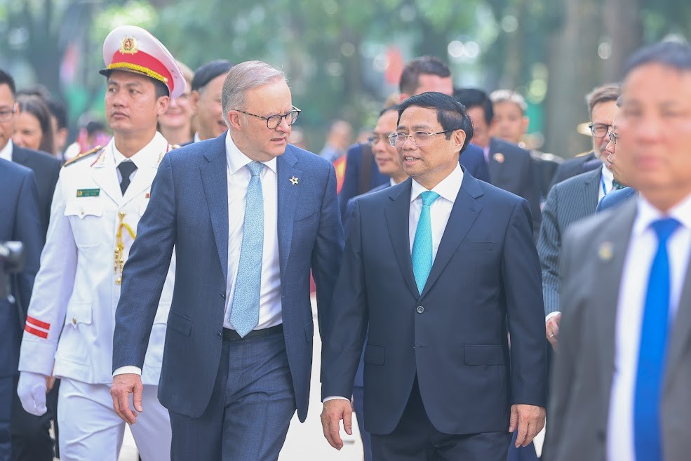 Thủ tướng Phạm Minh Chính chủ trì lễ đón Thủ tướng Australia Anthony Albanese thăm và làm việc chính thức tại Việt Nam trong 2 ngày từ 3/6-4/6/2023. (Ảnh: VGP) Thủ tướng Phạm Minh Chính chủ trì lễ đón Thủ tướng Australia Anthony Albanese thăm và làm việc chính thức tại Việt Nam trong 2 ngày từ 3/6-4/6/2023. (Ảnh: VGP)
