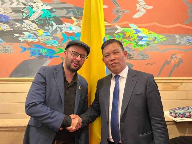 Thúc đẩy quan hệ Việt Nam - Colombia trên 3 kênh đối ngoại Đảng, ngoại giao nhà nước và đối ngoại nhân dân Thúc đẩy quan hệ Việt Nam - Colombia trên 3 kênh đối ngoại Đảng, ngoại giao nhà nước và đối ngoại nhân dân