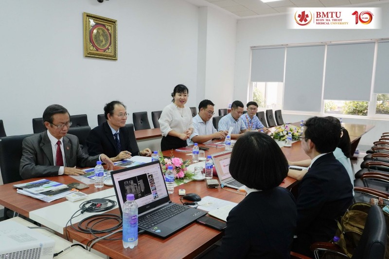 Thúc đẩy hợp tác giữa Liên hiệp hội người Việt Nam tại Nhật Bản với Trường Đại học Y Dược Buôn Ma Thuột Thúc đẩy hợp tác giữa Liên hiệp hội người Việt Nam tại Nhật Bản với Trường Đại học Y Dược Buôn Ma Thuột