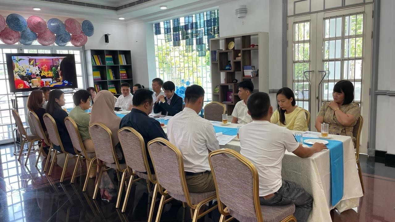 Embassy Works to Support Vietnamese Businesses in Brunei
