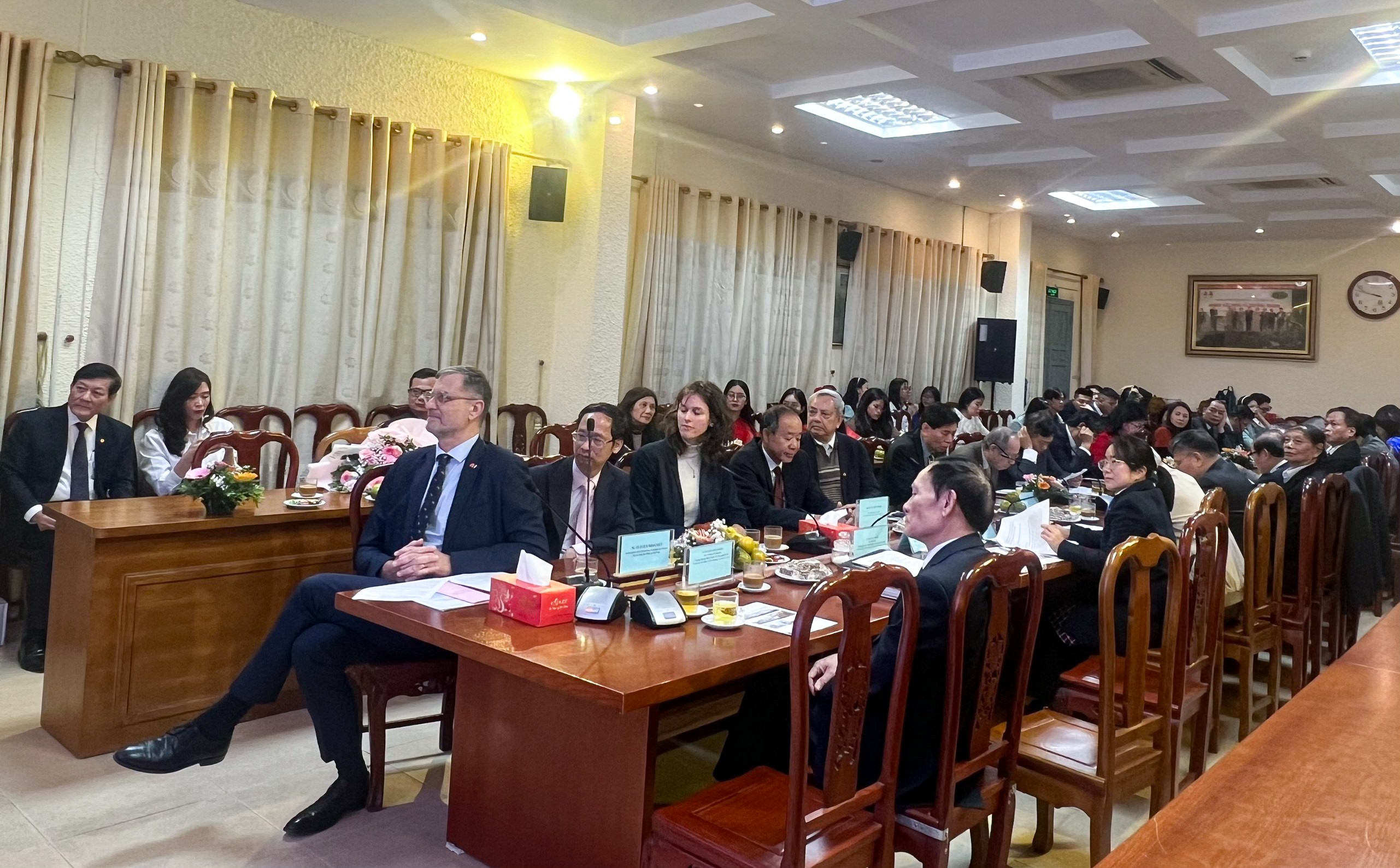 Thêm một cầu nối hợp tác giáo dục Việt Nam - Pháp Thêm một cầu nối hợp tác giáo dục Việt Nam - Pháp