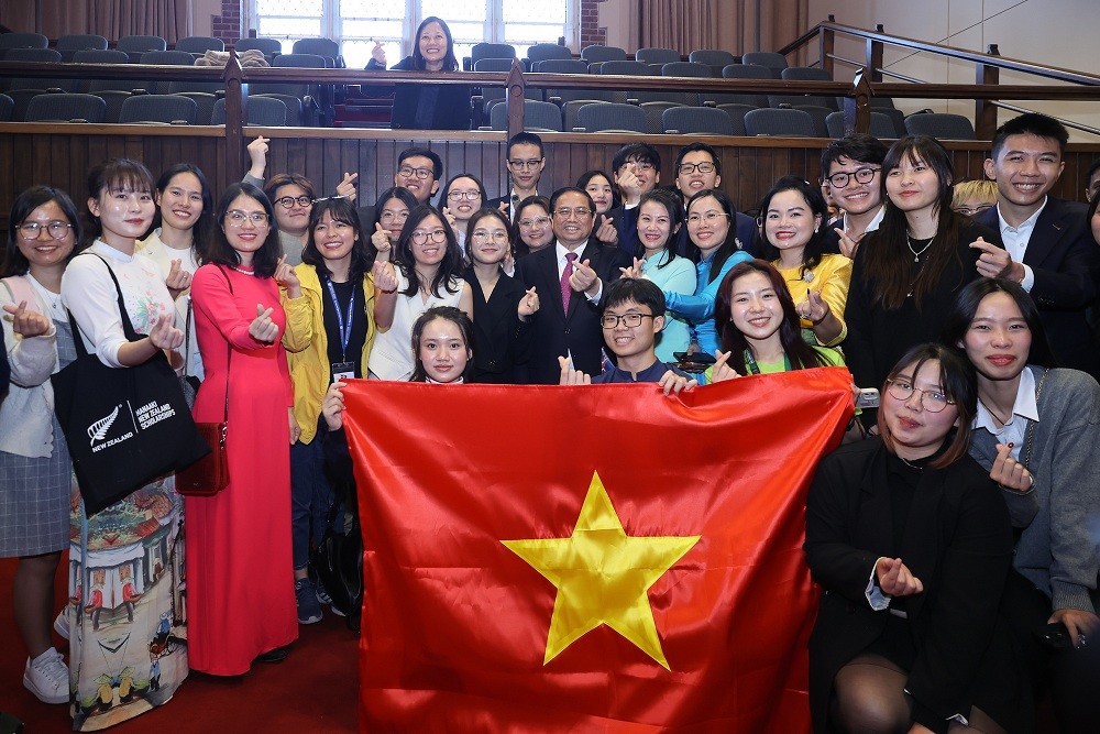 Prime Minister Shares Heartfelt Story with Vietnamese Community in New Zealand Prime Minister Shares Heartfelt Story with Vietnamese Community in New Zealand