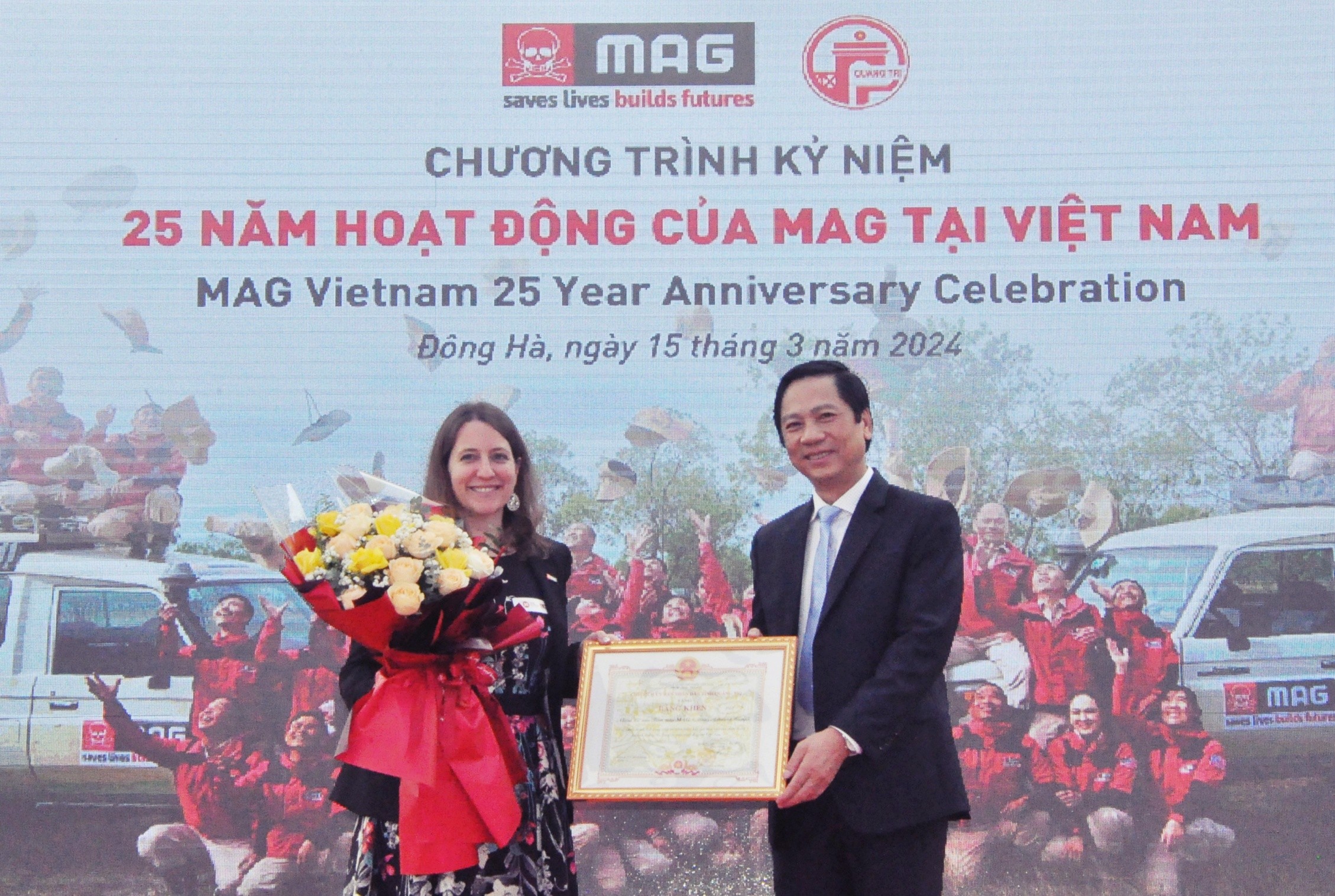 MAG nhận bằng khen vì những nỗ lực rà phá bom mìn tại tỉnh Quảng Trị MAG nhận bằng khen vì những nỗ lực rà phá bom mìn tại tỉnh Quảng Trị