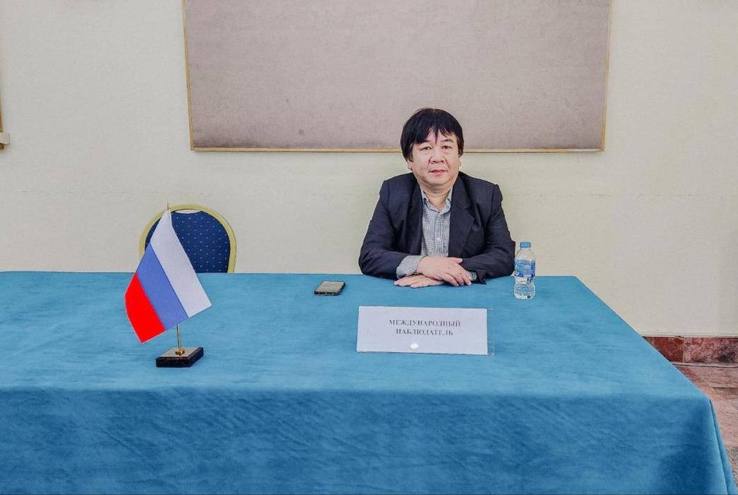 Cử tri Nga tại Việt Nam đi bỏ phiếu bầu tổng thống Cử tri Nga tại Việt Nam đi bỏ phiếu bầu Tổng thống