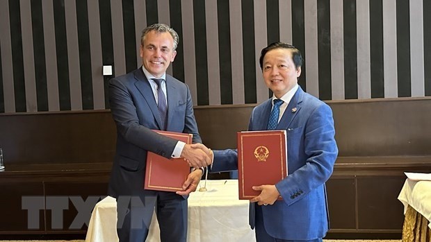 Hà Lan sẵn sàng hỗ trợ Việt Nam khai thác cát ngoài khơi bền vững và quản lý nước ngầm Hà Lan sẵn sàng hỗ trợ Việt Nam khai thác cát ngoài khơi bền vững và quản lý nước ngầm