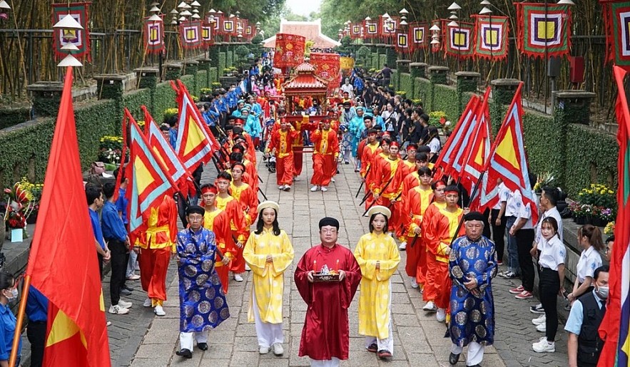 A ceremony marking the anniversary of Hung Kings - the legendary founders of Vietnam. A ceremony marking the anniversary of Hung Kings - the legendary founders of Vietnam.