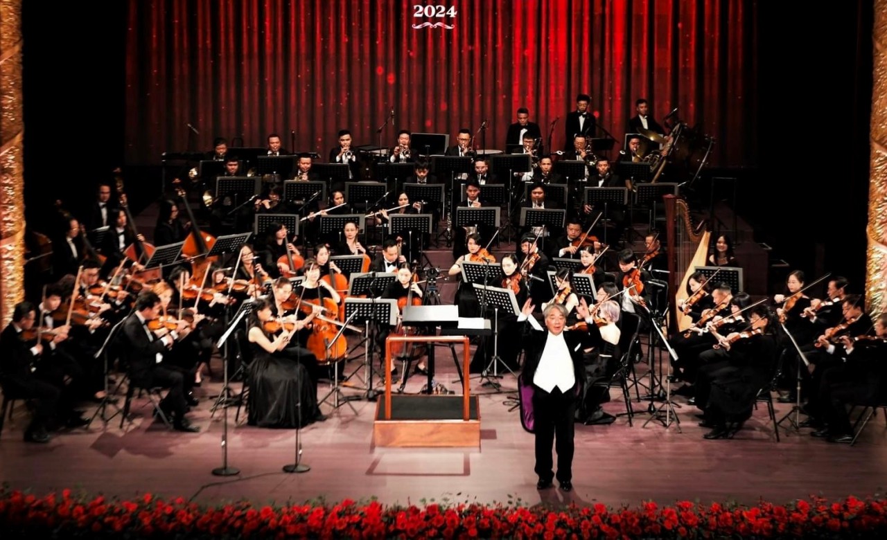 Talented Australian Violinist Rainer Honeck To Perform In Vietnam Talented Austrian Violinist Rainer Honeck Performs In Vietnam