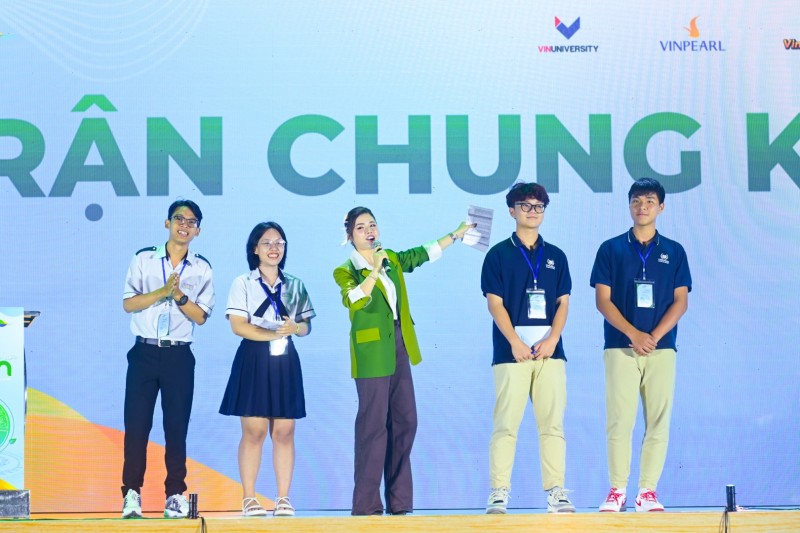Những khoảnh khắc khó quên trong đêm chung kết cuộc thi “Tiếng nói Xanh” Những khoảnh khắc khó quên trong đêm chung kết cuộc thi “Tiếng nói Xanh”