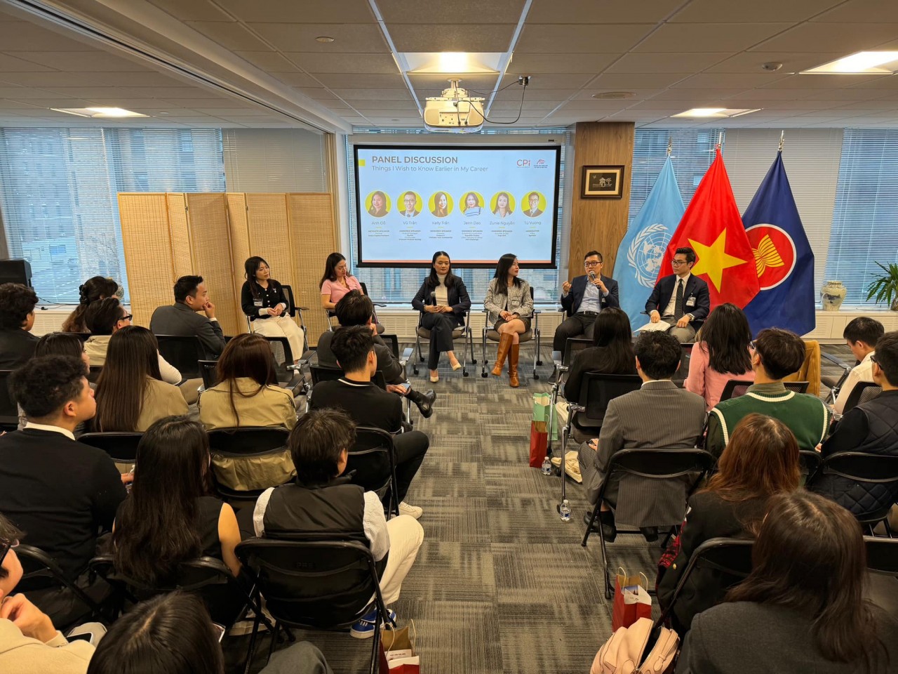 Vietnamese Students in US Get Help to Navigate Career Journeys Vietnamese Students in US Get Help to Navigate Career Journeys