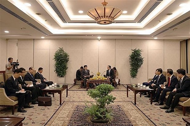 Secretary of Ho Chi Minh City Party Committee Nguyen Van Nen receives Director of the International Department of the Central Committee of the Workers’ Party of Korea (WPK) Kim Song Nam on March 27. (Photo: VNA) Secretary of Ho Chi Minh City Party Committee Nguyen Van Nen receives Director of the International Department of the Central Committee of the Workers’ Party of Korea (WPK) Kim Song Nam on March 27. (Photo: VNA)