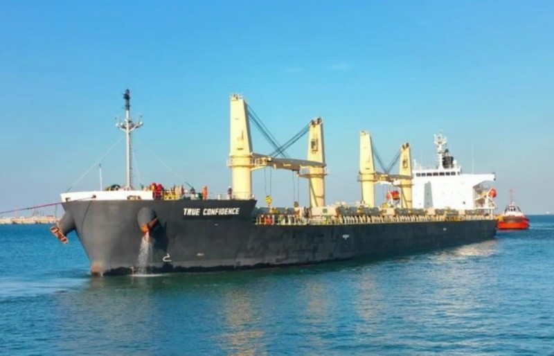 các tuyến hàng hải gần khu vực Trung Đông - Châu Phi. các tuyến hàng hải gần khu vực Trung Đông - Châu Phi.