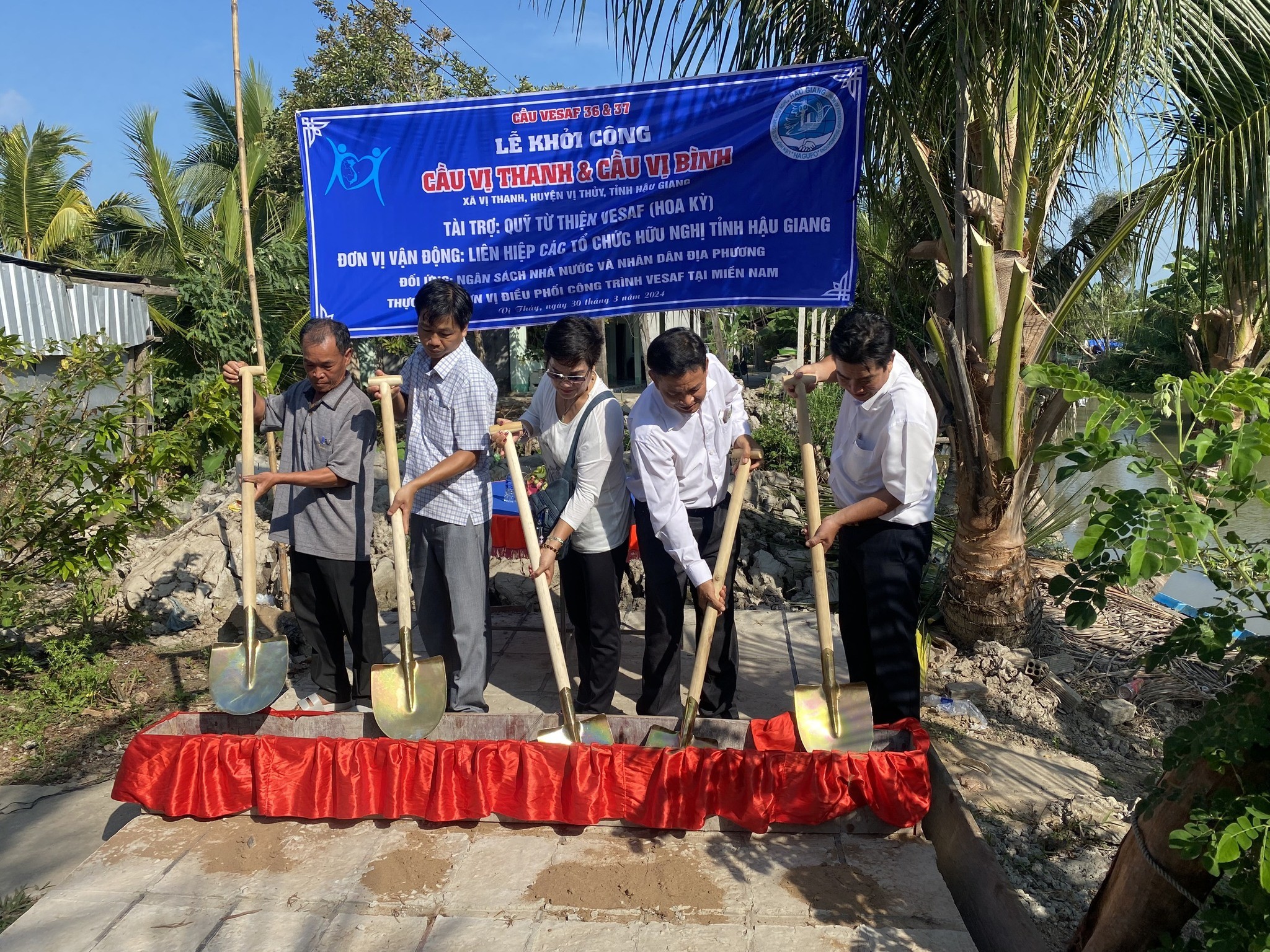 Lễ khởi công cầu Vị Thanh và Vị Bình