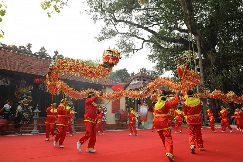 Lễ hội Thành Bản Phủ (Điện Biên): giáo dục truyền thống yêu nước, đoàn kết dân tộc Lễ hội Thành Bản Phủ (Điện Biên): giáo dục truyền thống yêu nước, đoàn kết dân tộc