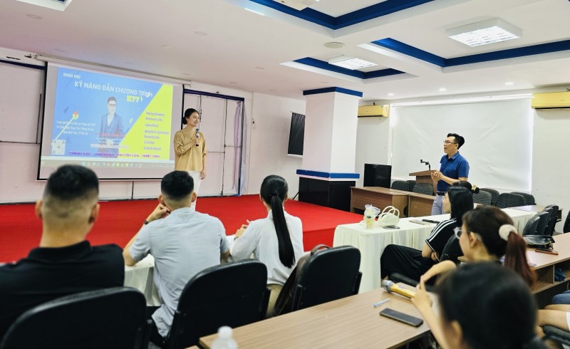 SCI trang bị kĩ năng mềm cho học sinh, sinh viên tại cơ sở giáo dục nghề nghiệp ở Cần Thơ SCI trang bị kĩ năng mềm cho học sinh, sinh viên tại cơ sở giáo dục nghề nghiệp ở Cần Thơ