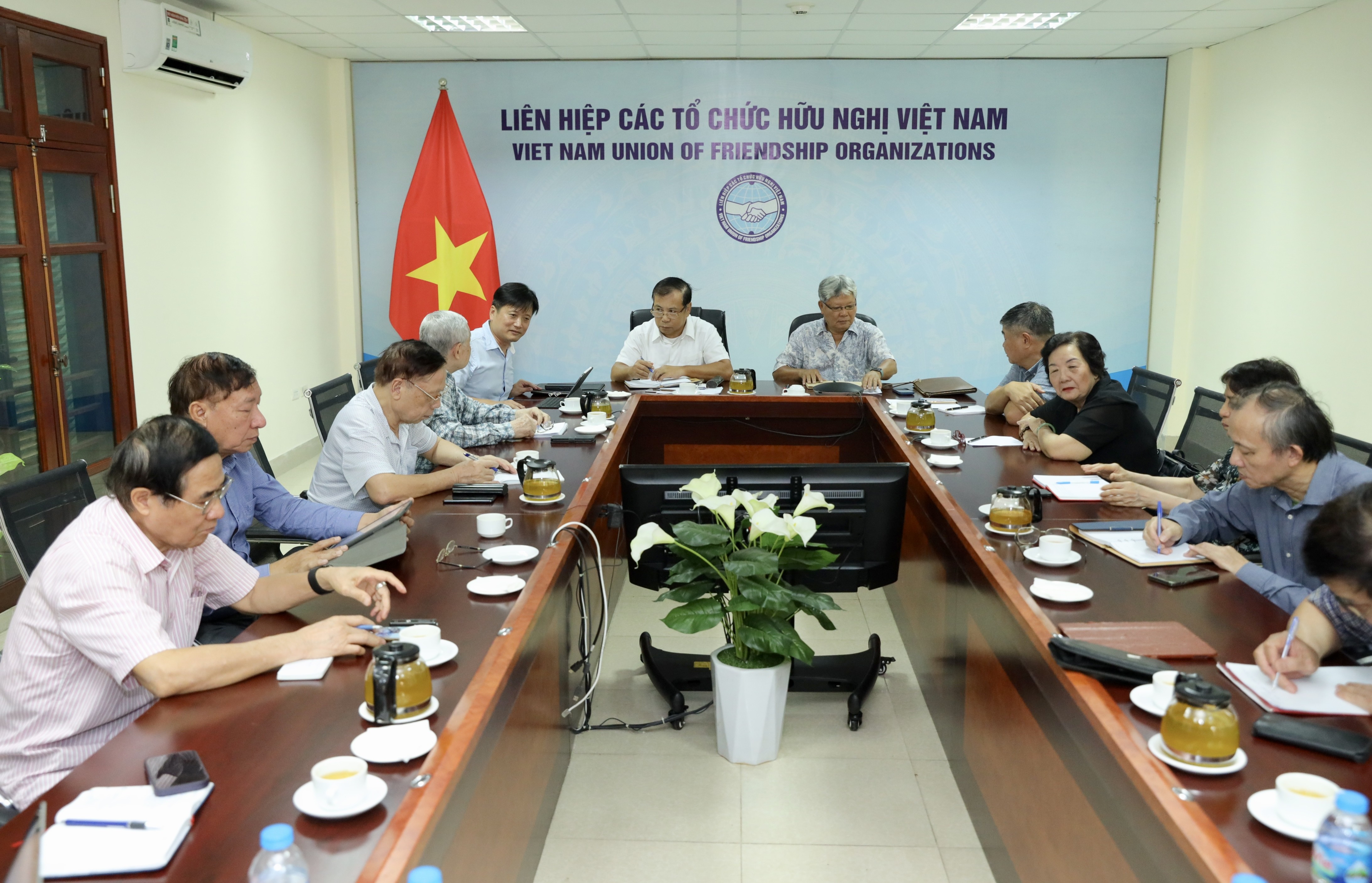 Nhận diện cơ hội và thách thức của Việt Nam trong việc ứng phó với những vấn đề an ninh toàn cầu Nhận diện cơ hội và thách thức của Việt Nam trong việc ứng phó với những vấn đề an ninh toàn cầu