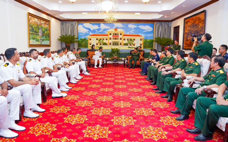 Lực lượng Bảo vệ bờ biển Ấn Độ thăm hữu nghị Việt Nam Lực lượng Bảo vệ bờ biển Ấn Độ thăm hữu nghị Việt Nam