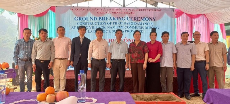 JICA hỗ trợ 8,2 tỷ đồng xây dựng đập Sabo đầu tiên tại Sơn La JICA hỗ trợ 8,2 tỷ đồng xây dựng đập Sabo đầu tiên tại Sơn La