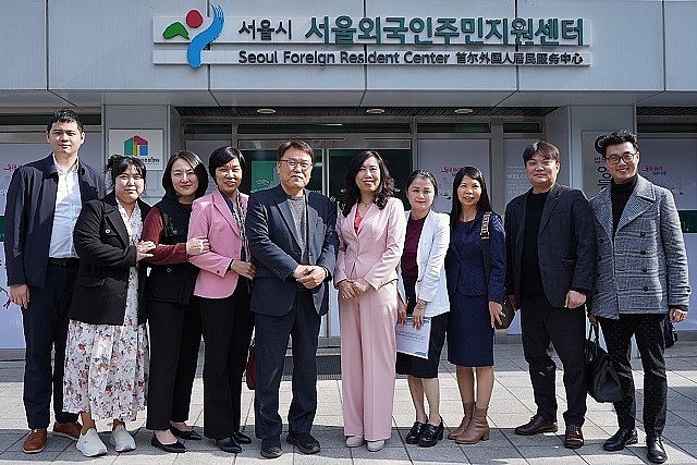 Contribution of Vietnamese Community in Korea Vietnamese Community Greatly Contributes to South Korea