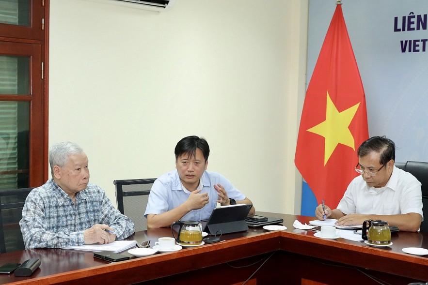 Identify Opportunities and Challenges for Vietnam in Responding to Global Security Issues Identify Opportunities and Challenges for Vietnam in Responding to Global Security Issues