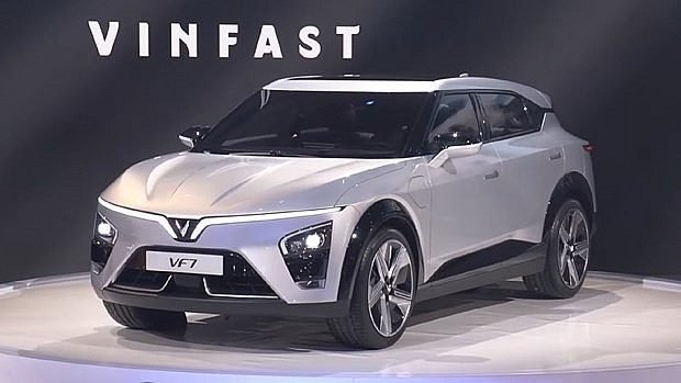 A C-segment smart electric car model - VF 7 of Vinfast (Photo: Vinfast)