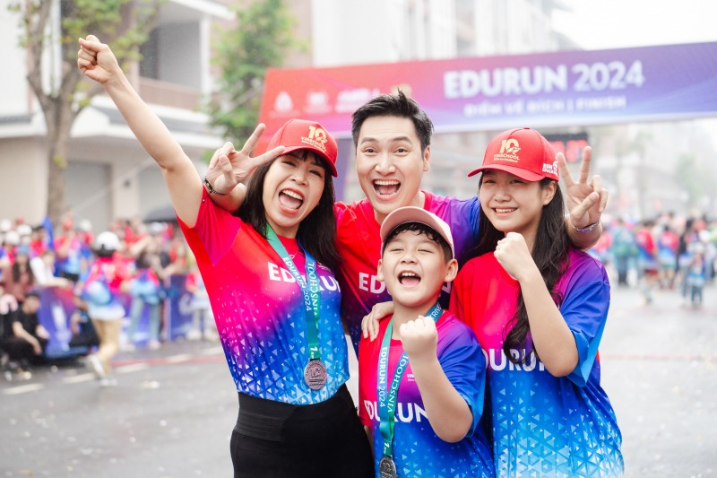 EDURUN 2024: Quyên góp kỷ lục 5 tỷ đồng để xây trường vùng xa EDURUN 2024: Quyên góp kỷ lục 5 tỷ đồng để xây trường vùng xa