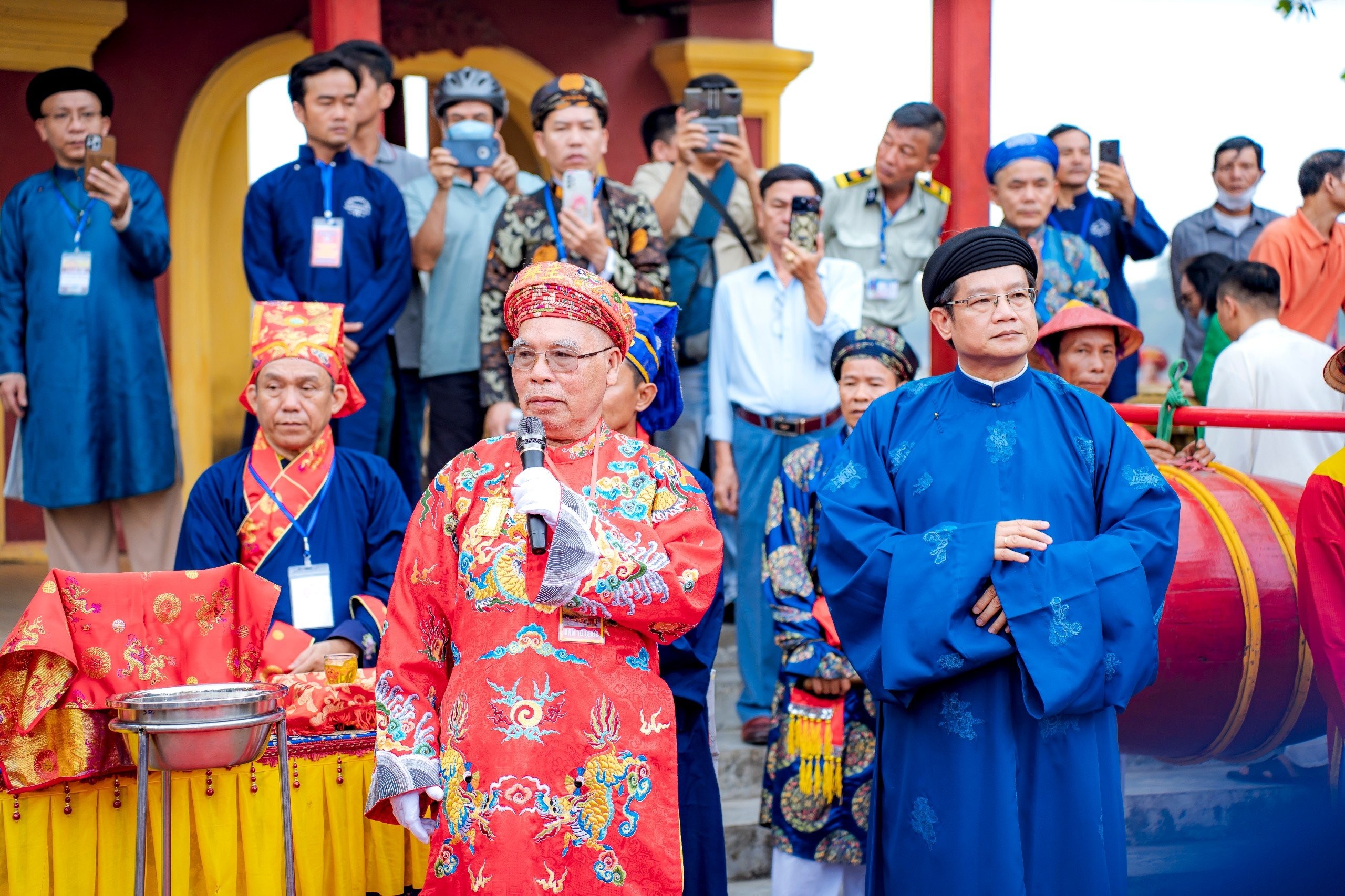 Độc đáo Lễ hội điện Huệ Nam tại Huế Độc đáo Lễ hội điện Huệ Nam tại Huế