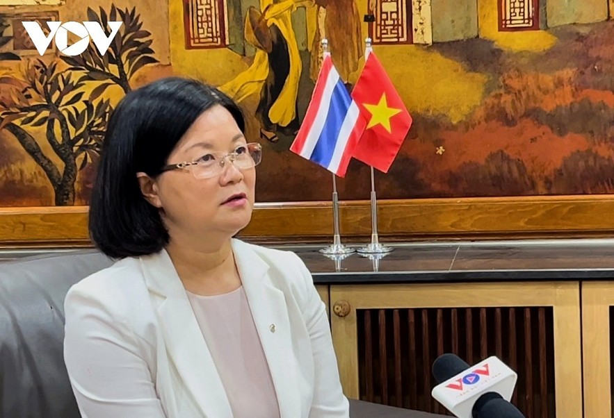 Chargé d’affaires a.i. of Vietnam in Thailand Bui Thi Hue. Chargé d’affaires a.i. of Vietnam in Thailand Bui Thi Hue.