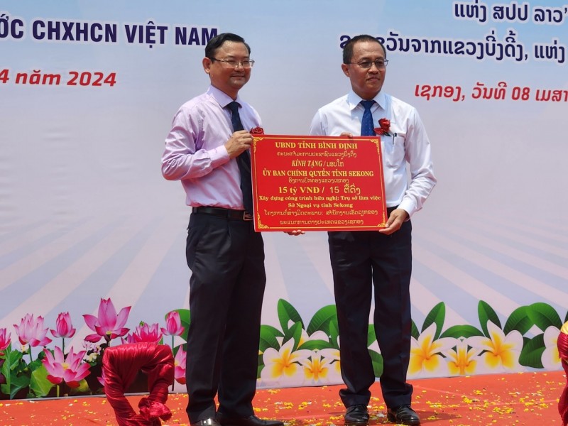 Bình Định xây dựng hai công trình hữu nghị tặng Salavan và Sekong (Lào) Bình Định xây dựng hai công trình hữu nghị tặng Salavan và Sekong (Lào)