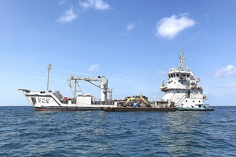 Naval Region 5: Bring Drinking Water to Residents of Remote Islands Naval Region 5: Bring Drinking Water to Residents of Remote Islands