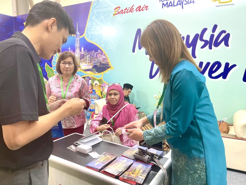 Gia tăng liên kết đường bay để thúc đẩy du lịch Việt Nam - Malaysia Gia tăng liên kết đường bay để thúc đẩy du lịch Việt Nam - Malaysia