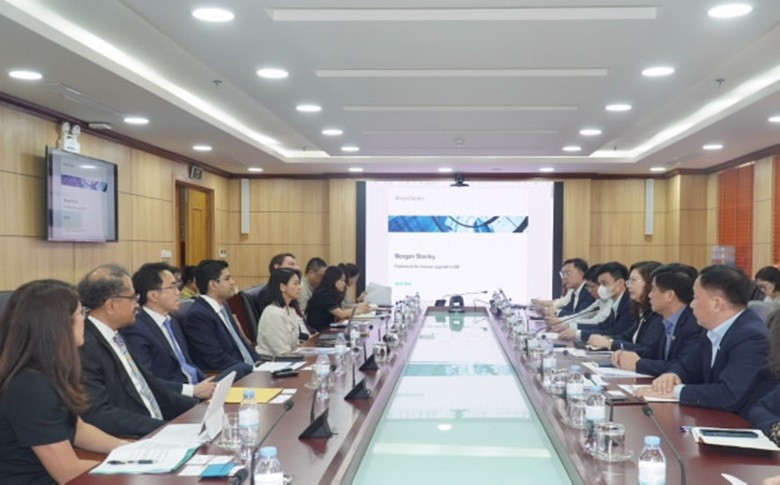 UBCKNN làm việc với FTSE Russell và Morgan Stanley về việc nâng hạng thị trường chứng khoán Việt Nam UBCKNN làm việc với FTSE Russell và Morgan Stanley về việc nâng hạng thị trường chứng khoán Việt Nam