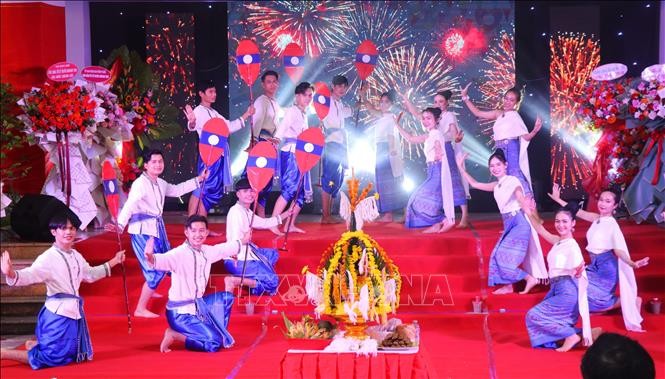Lãnh đạo Việt Nam gửi thư chúc mừng năm mới Lào và Campuchia Lãnh đạo Việt Nam gửi thư chúc mừng năm mới Lào và Campuchia