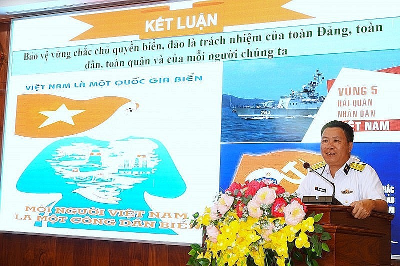 Naval Region 5: Bringing Sea and Island Information to over 6,000 people in Kien Giang Naval Region 5: Bringing Sea and Island Information to over 6,000 people in Kien Giang