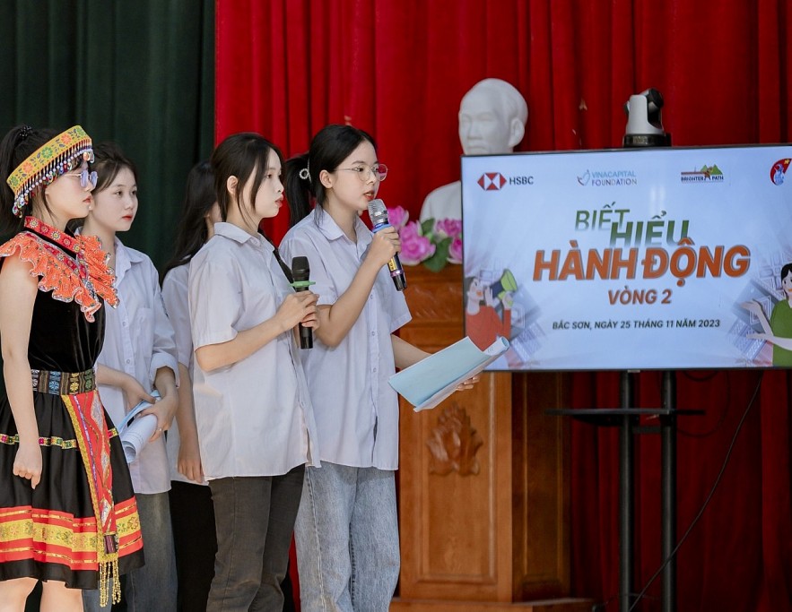Replicate Girls Club Model to Equip Ethnic Minority Female Students with Life Skills Replicate Girls Club Model to Equip Ethnic Minority Female Students with Life Skills