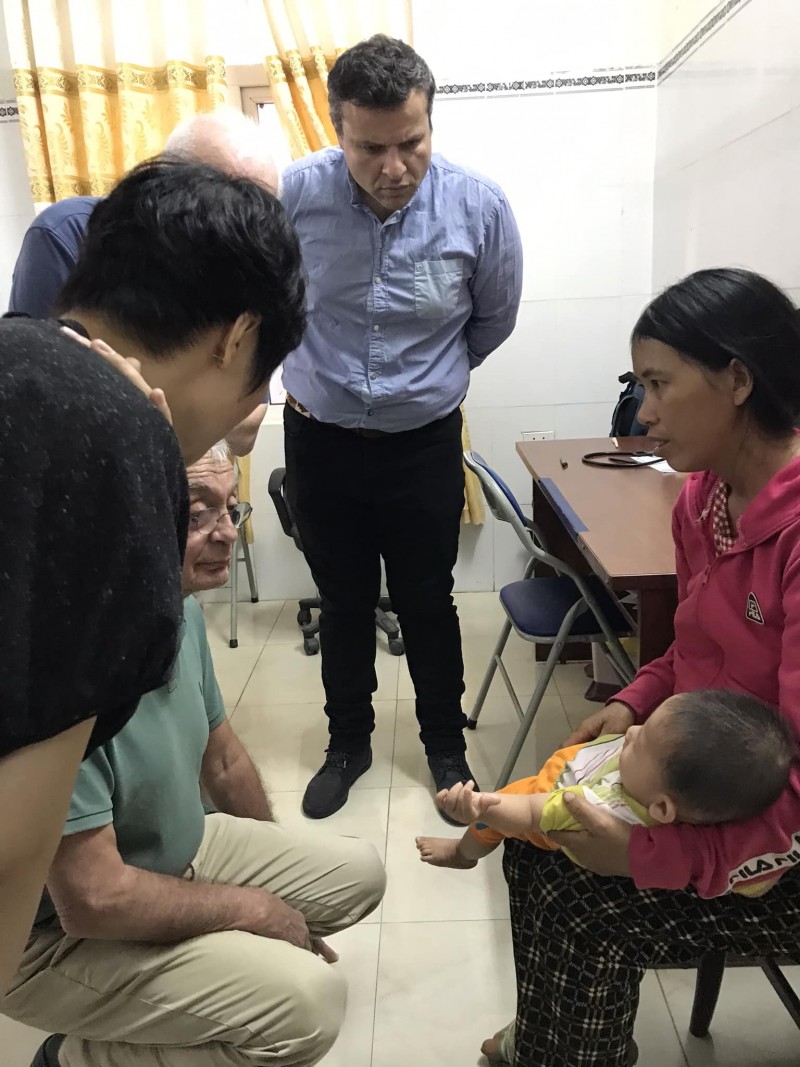 Đắk Lắk: khám và phẫu thuật miễn phí cho trẻ em dị tật cơ xương khớp Đắk Lắk: khám và phẫu thuật miễn phí cho trẻ em dị tật cơ xương khớp