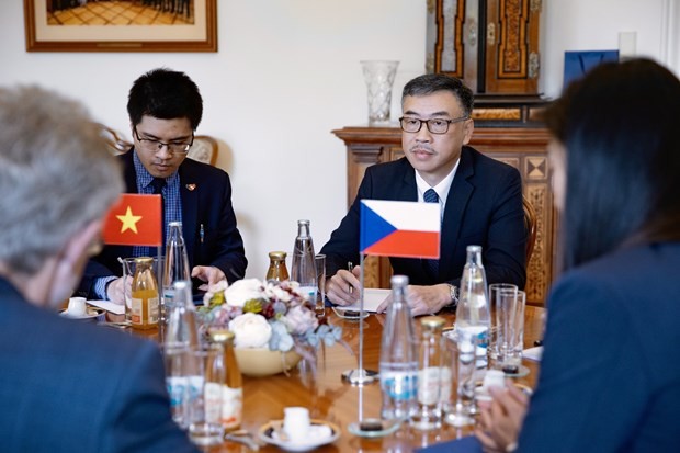 Czech Senate President Proposes Opening Hanoi - Prague Flight Soon Czech Senate President Proposes Opening Hanoi - Prague Flight Soon