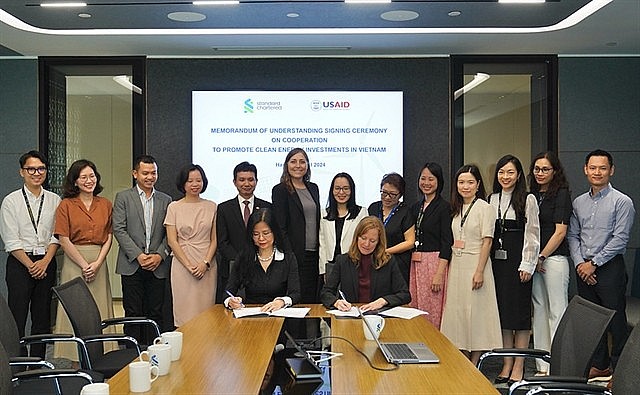 Standard Chartered and the US Agency for International Development (USAID) signed a Memorandum of Understanding (MoU). Photo courtesy of the bank