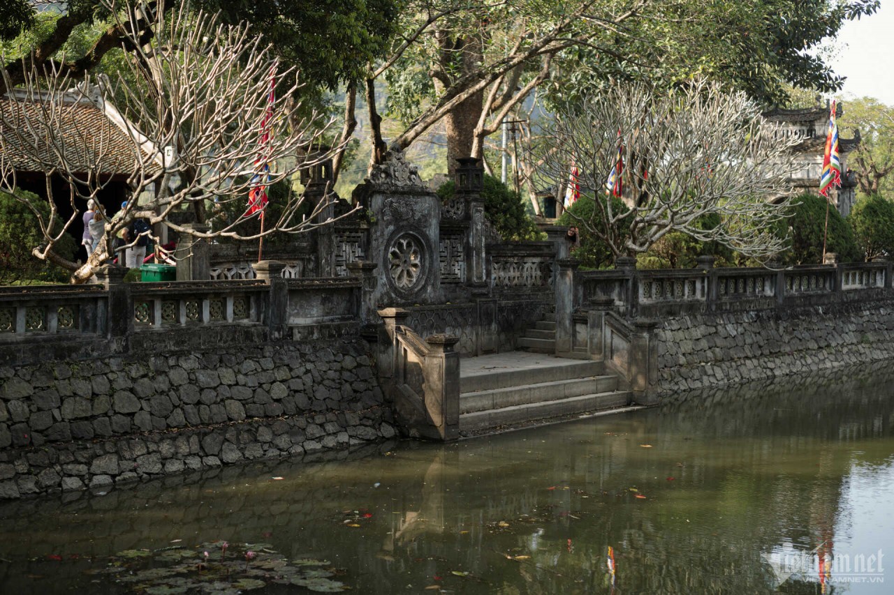 Visit The Sacred Dinh Tien Hoang King Temple In Ninh Binh Visit The Sacred Dinh Tien Hoang King Temple In Ninh Binh