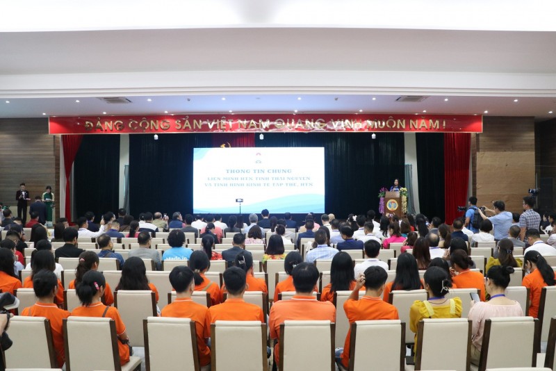 Hội thảo xúc tiến thương mại Việt Nam - Hàn Quốc thu hút gần 200 doanh nghiệp tham gia Hội thảo xúc tiến thương mại Việt Nam - Hàn Quốc thu hút gần 200 doanh nghiệp tham gia