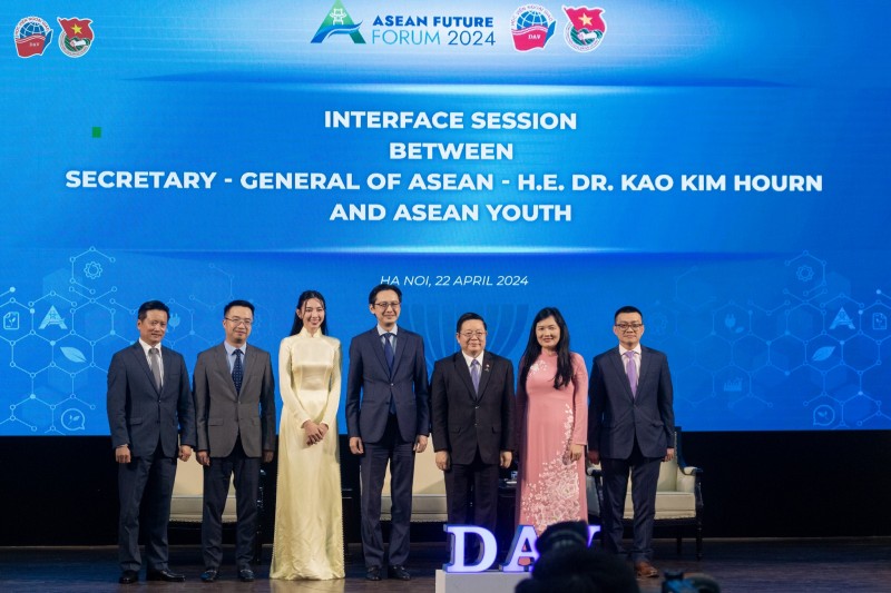 Tổng thư ký ASEAN đối thoại với thanh niên Tổng thư ký ASEAN đối thoại với thanh niên