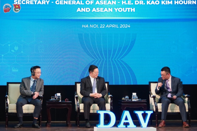 Tổng thư ký ASEAN đối thoại với thanh niên Tổng thư ký ASEAN đối thoại với thanh niên