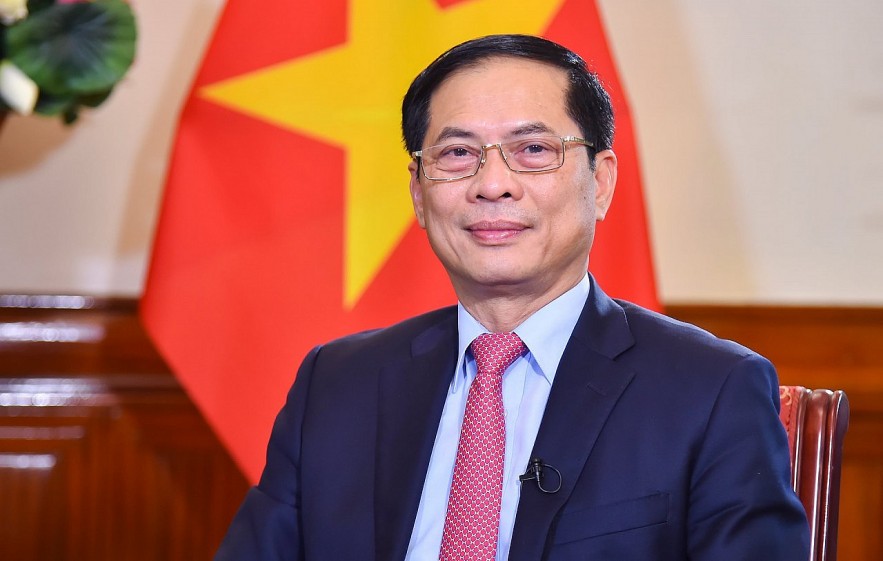 Foreign Minister Highlights Significance of Geneva Accords Foreign Minister Highlights Significance of Geneva Accords