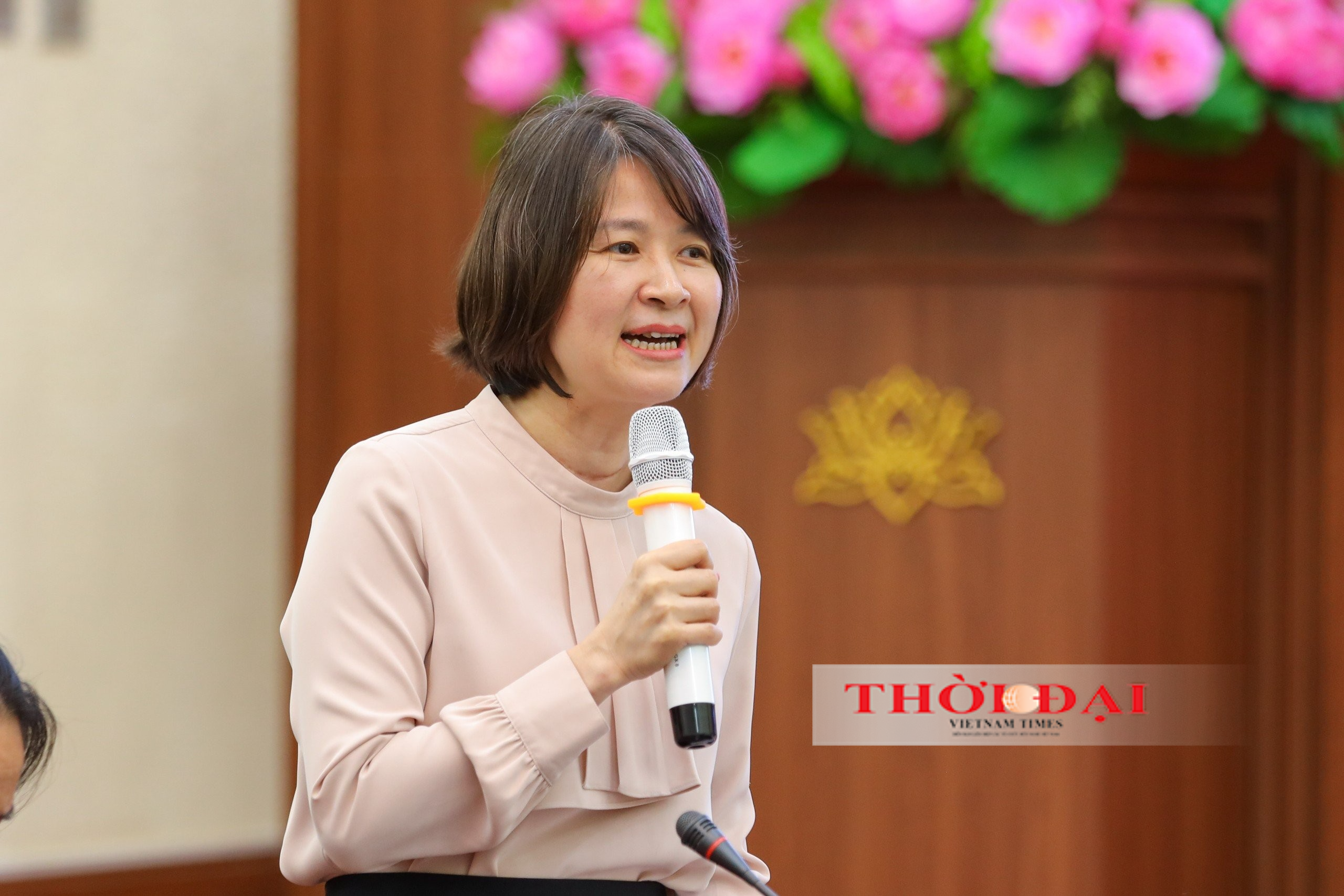 TS. Nguyễn Thị Thìn, Phó Giám Đốc Học viện Ngoại giao phát biểu tại buổi gặp gỡ. (Ảnh: Đinh Hòa) TS. Nguyễn Thị Thìn, Phó Giám Đốc Học viện Ngoại giao phát biểu tại buổi gặp gỡ. (Ảnh: Đinh Hòa)
