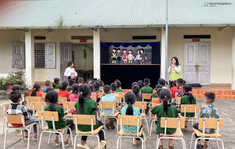 1.789 học sinh Hà Giang được trang bị kỹ năng bảo vệ bản thân khỏi các nguy cơ bị xâm hại 1.789 học sinh Hà Giang được trang bị kỹ năng bảo vệ bản thân khỏi các nguy cơ bị xâm hại