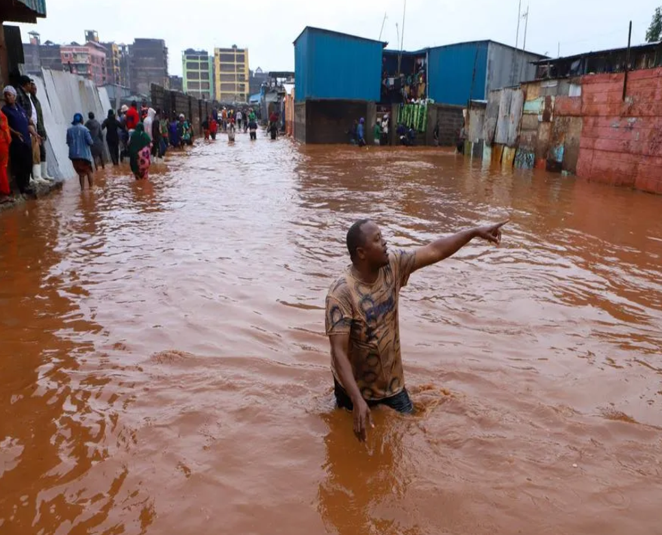 Lũ lụt nghiêm trọng ở Kenya, số người chết tăng lên 169 người Lũ lụt nghiêm trọng ở Kenya, số người chết tăng lên 169 người