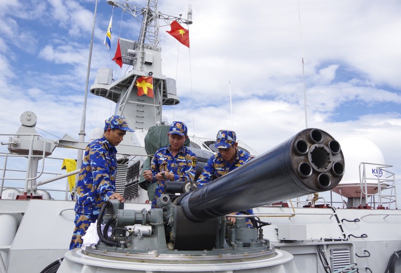 Hải quân nhân dân Việt Nam - 69 năm hành trình giữ biển Hải quân nhân dân Việt Nam - 69 năm hành trình giữ biển
