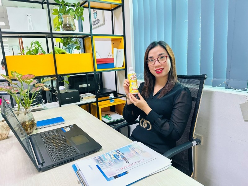 Phụ nữ ngày nay cần bí quyết riêng để có thể cân bằng giữa công việc xã hội và trách nhiệm chăm sóc gia đình.
