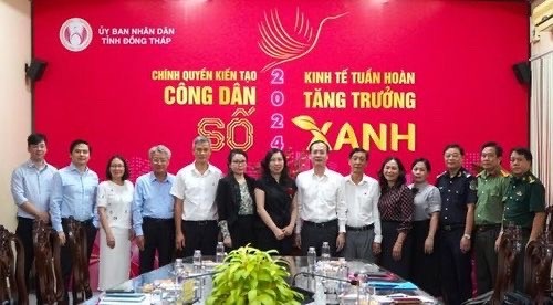 Thúc đẩy công tác người Việt Nam ở nước ngoài và hỗ trợ cộng đồng người gốc Việt tại tỉnh Cần Thơ, Đồng Tháp, An Giang Thúc đẩy công tác người Việt Nam ở nước ngoài và hỗ trợ cộng đồng người gốc Việt tại tỉnh Cần Thơ, Đồng Tháp, An Giang