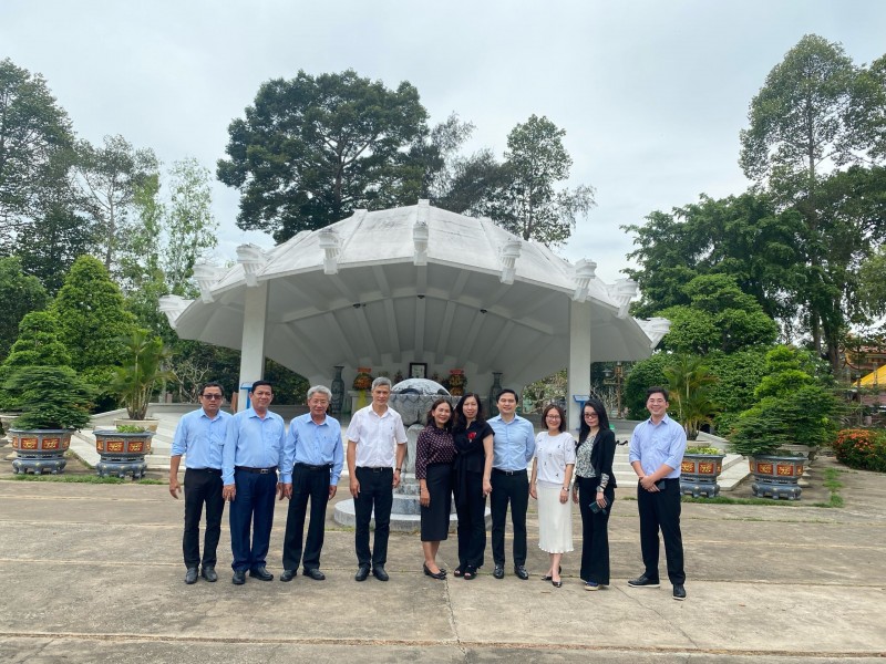 Thúc đẩy công tác người Việt Nam ở nước ngoài và hỗ trợ cộng đồng người gốc Việt tại tỉnh Cần Thơ, Đồng Tháp, An Giang Thúc đẩy công tác người Việt Nam ở nước ngoài và hỗ trợ cộng đồng người gốc Việt tại tỉnh Cần Thơ, Đồng Tháp, An Giang